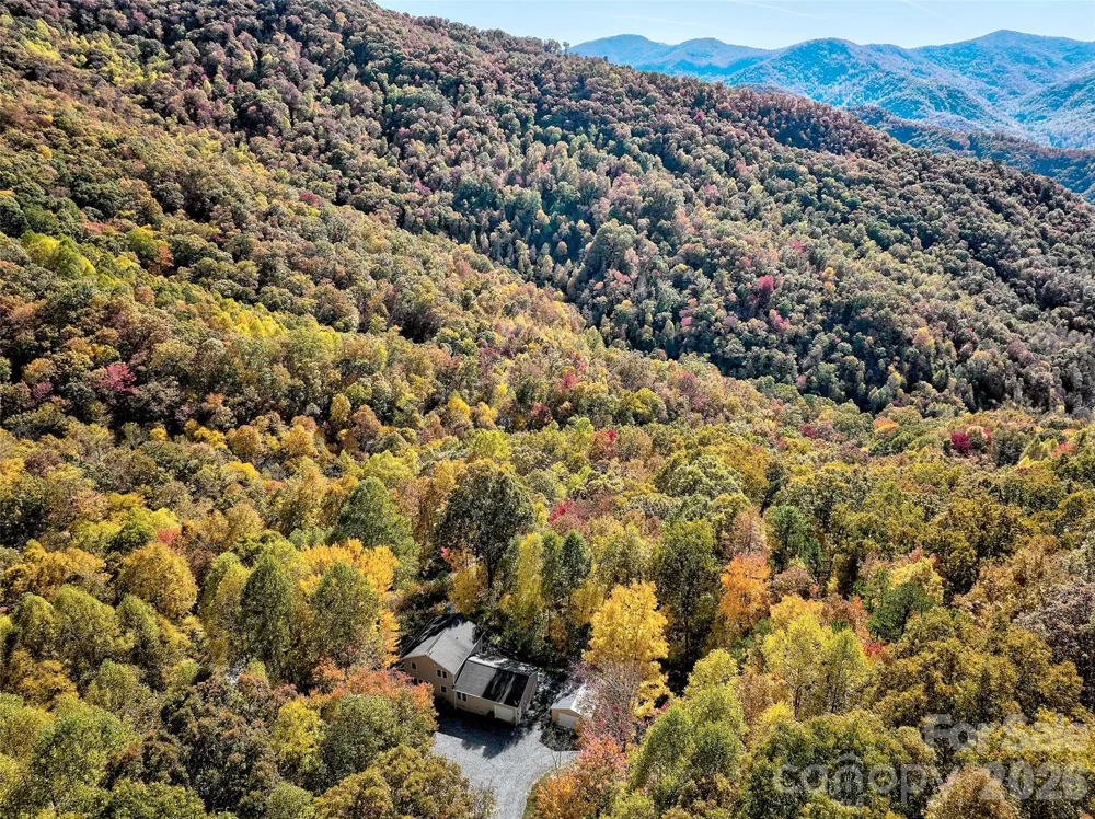 1333 Pigeon Creek Road Bryson City, NC 28713