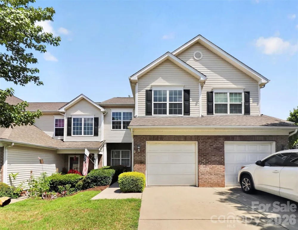 12028 Stratfield Place Circle Pineville, NC 28134