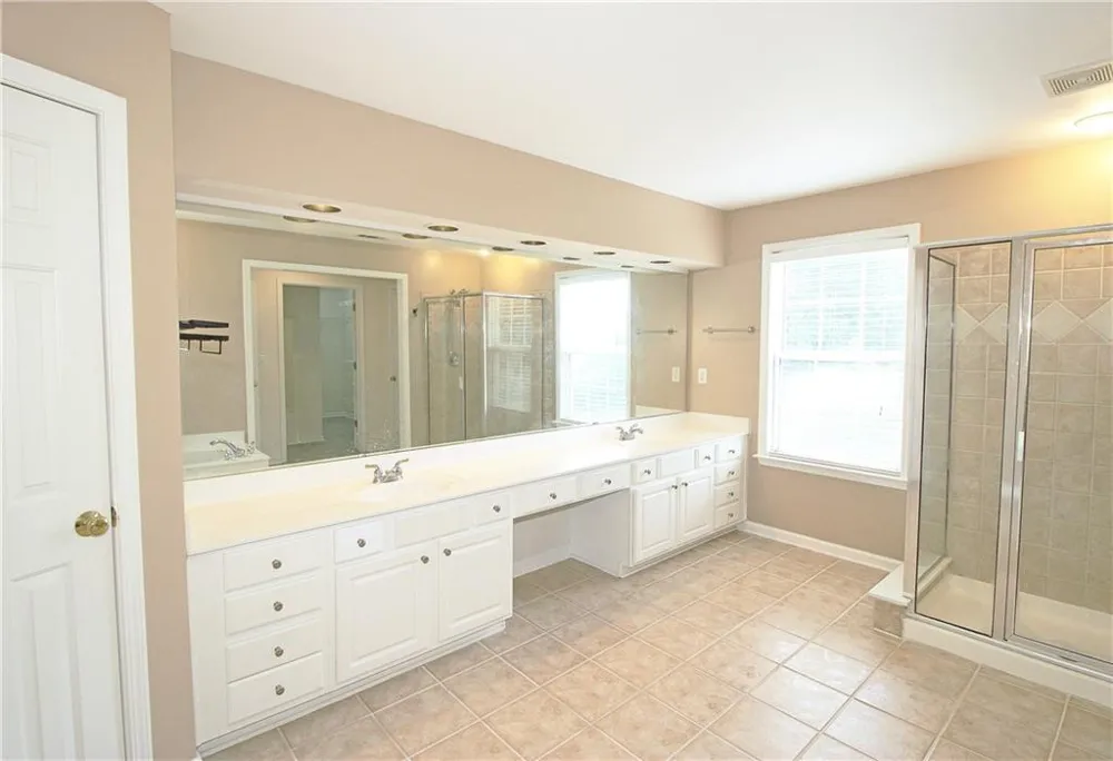 8155 Cavendish Place Johns Creek, GA 30024