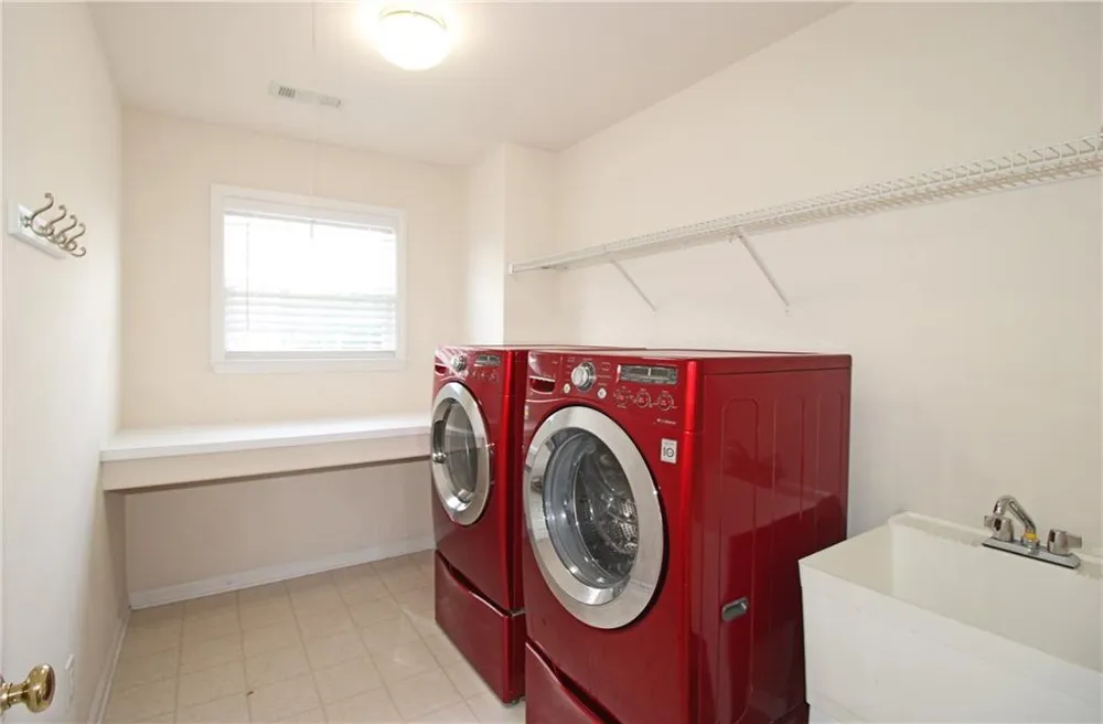 8155 Cavendish Place Johns Creek, GA 30024