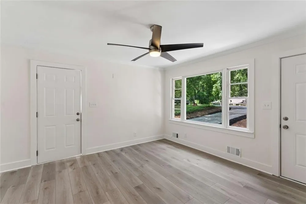 612 Hickory Trail Mableton, GA 30126