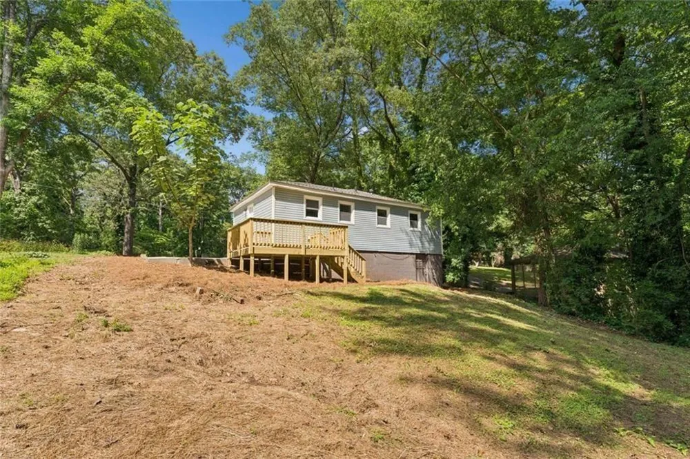 612 Hickory Trail Mableton, GA 30126