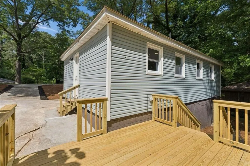 612 Hickory Trail Mableton, GA 30126