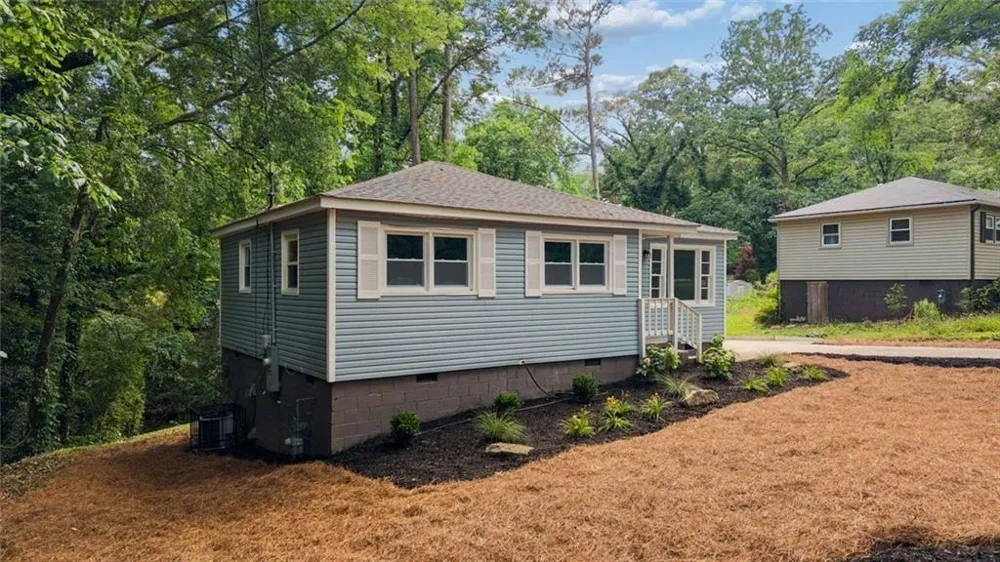 612 Hickory Trail Mableton, GA 30126