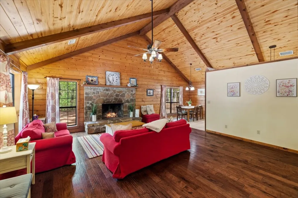 431 County Road 2487 Mineola, TX 75773