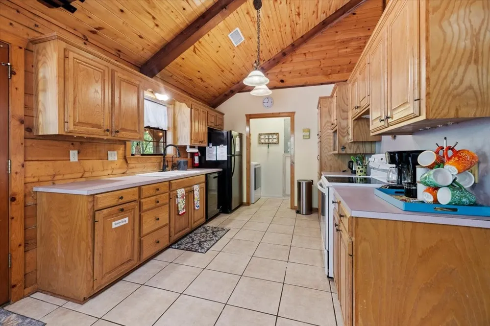 431 County Road 2487 Mineola, TX 75773