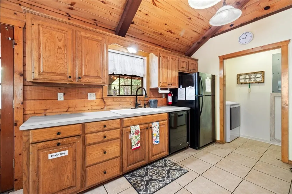 431 County Road 2487 Mineola, TX 75773