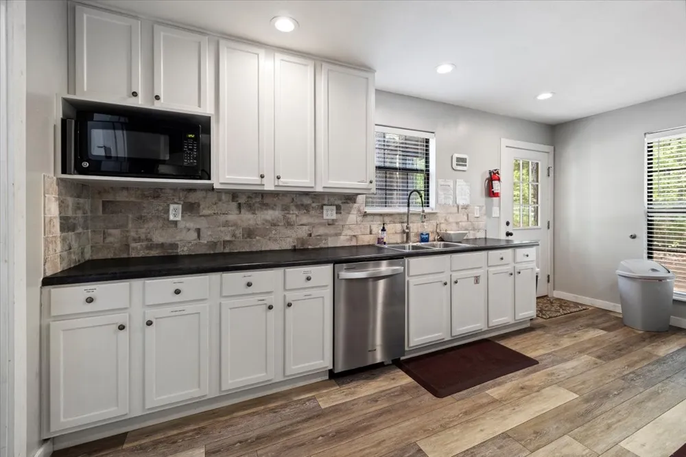 431 County Road 2487 Mineola, TX 75773