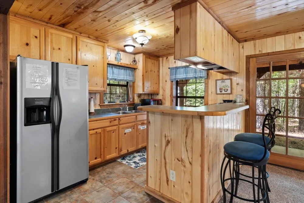 431 County Road 2487 Mineola, TX 75773