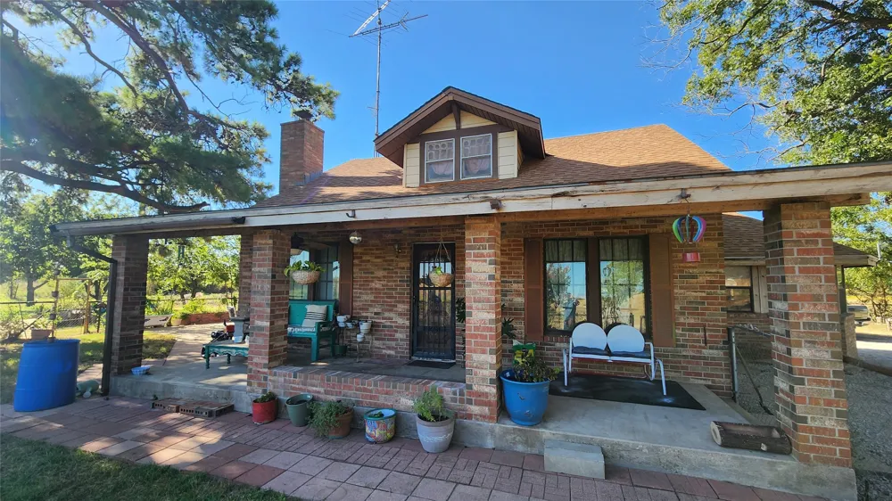 8617 Interstate 20 Eastland, TX 76448