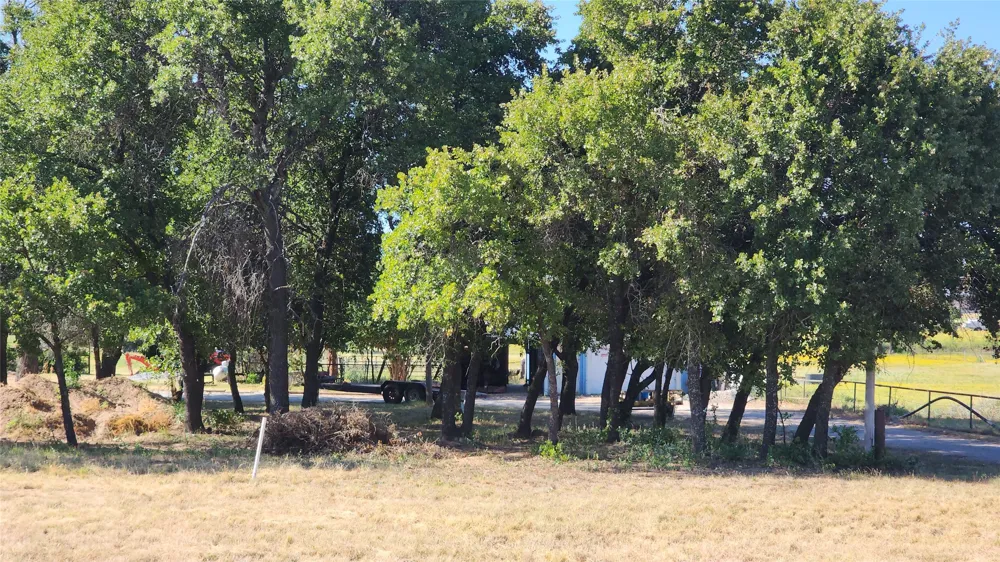 8617 Interstate 20 Eastland, TX 76448
