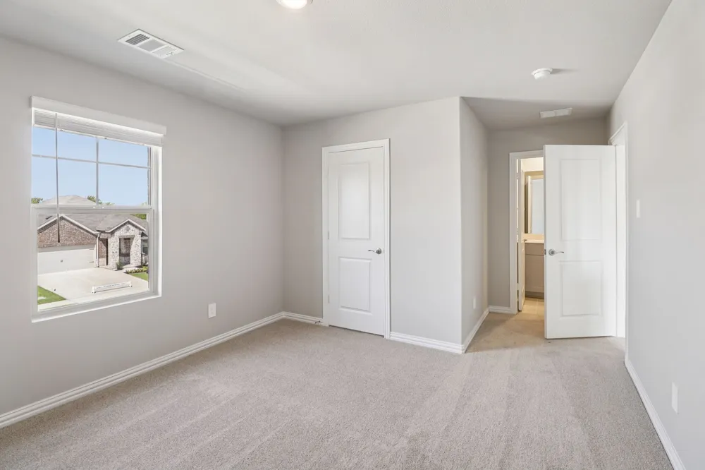 2122 Longchamp Lane Seagoville, TX 75159