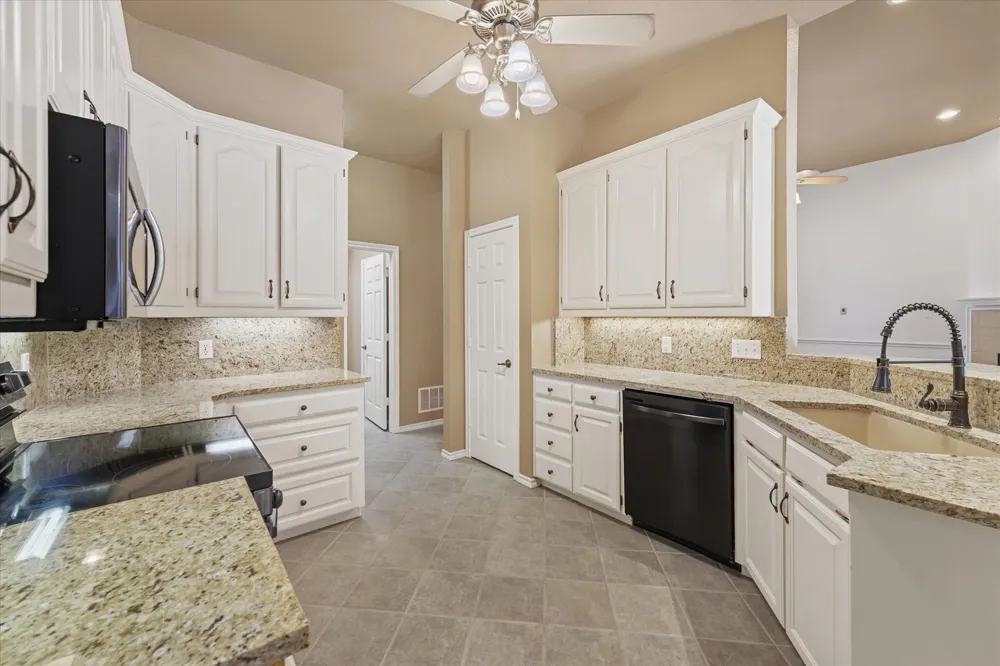 415 Valley View Lane Krum, TX 76249