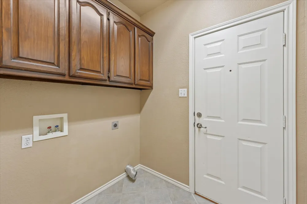 415 Valley View Lane Krum, TX 76249
