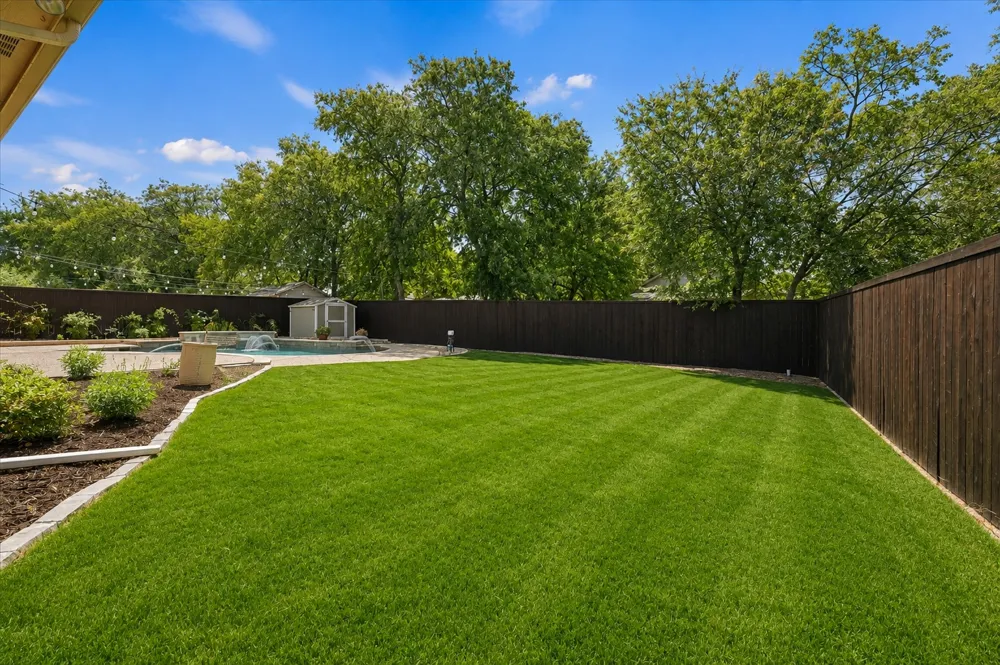 415 Valley View Lane Krum, TX 76249