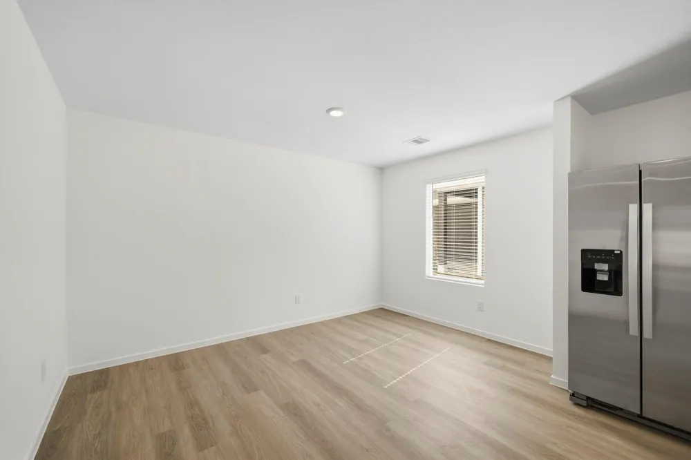 606 Broadway Street China, TX 77613