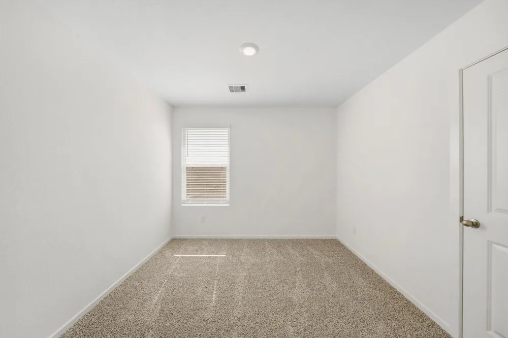 606 Broadway Street China, TX 77613