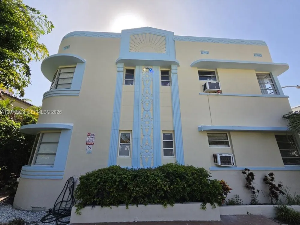 850 Jefferson Ave #12A Miami Beach, FL 33139