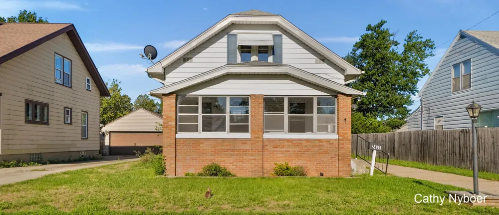 2451 Lamar Avenue SW Wyoming, MI 49519