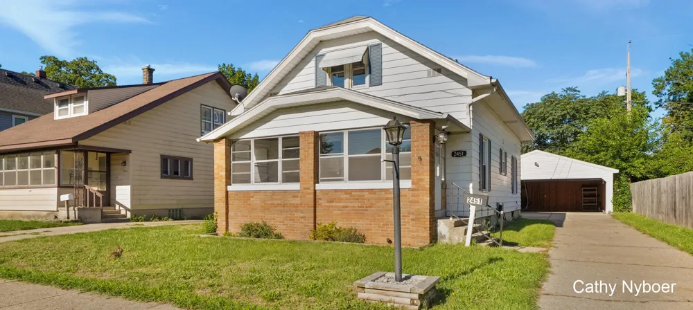 2451 Lamar Avenue SW Wyoming, MI 49519