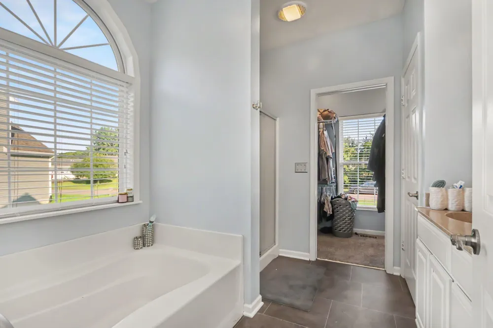 523 Alecia Avenue Kalamazoo, MI 49004