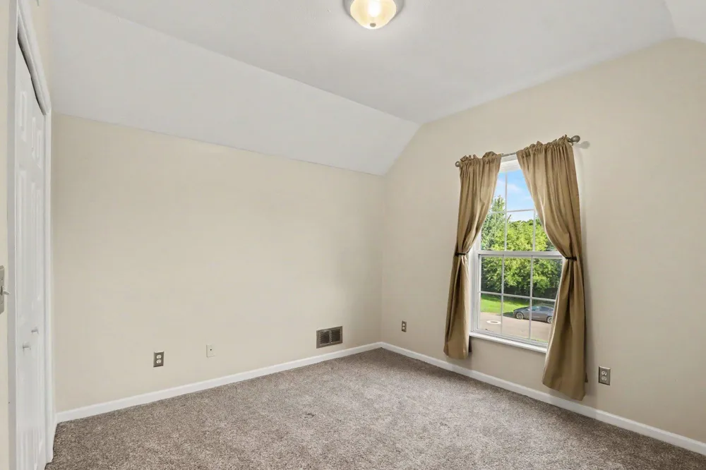 523 Alecia Avenue Kalamazoo, MI 49004