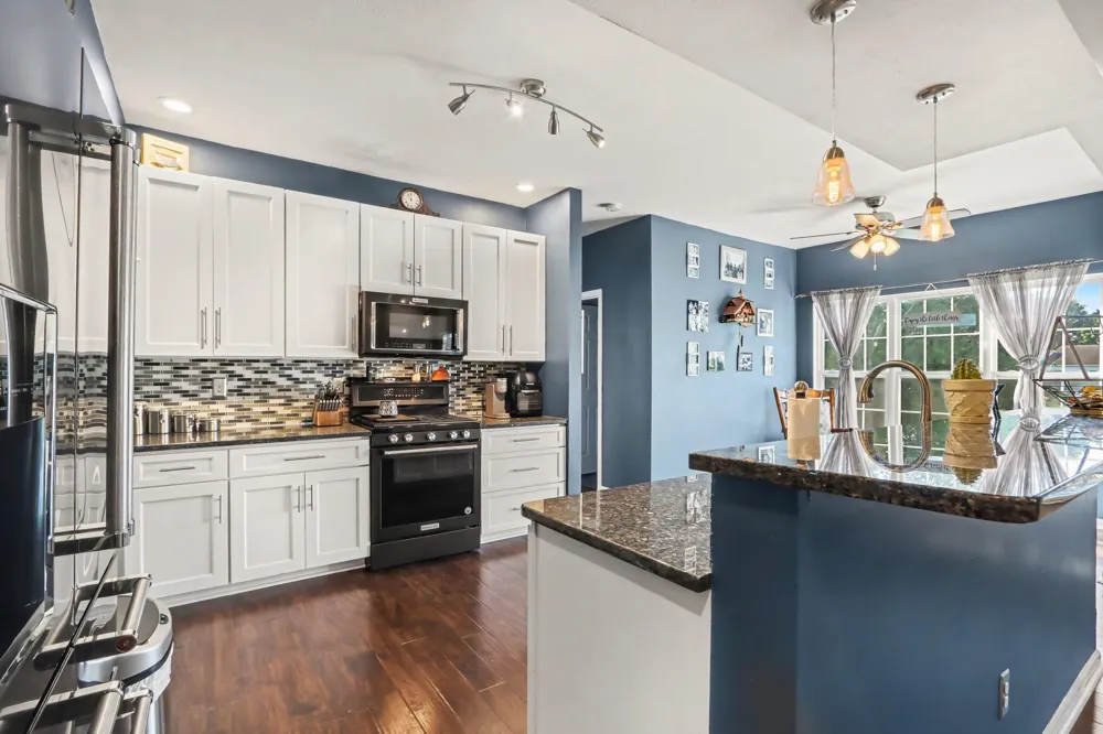 523 Alecia Avenue Kalamazoo, MI 49004