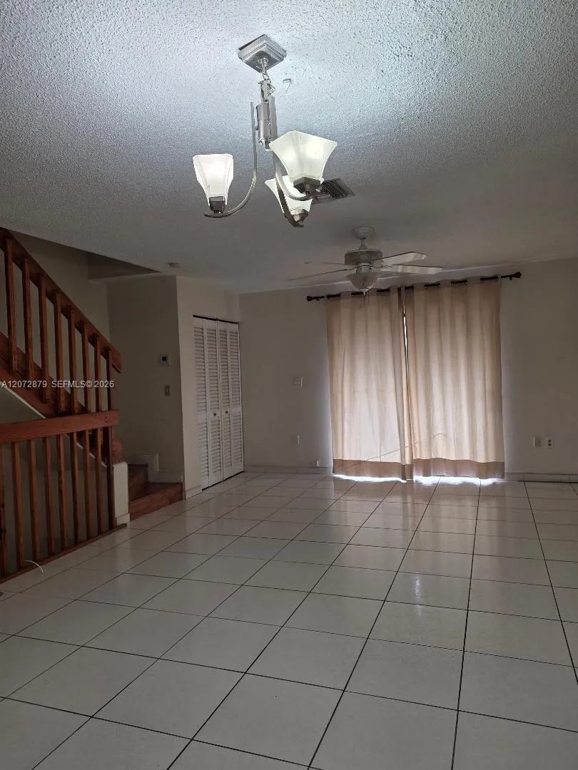 9872 Hammocks Blvd #105-51 Miami, FL 33196