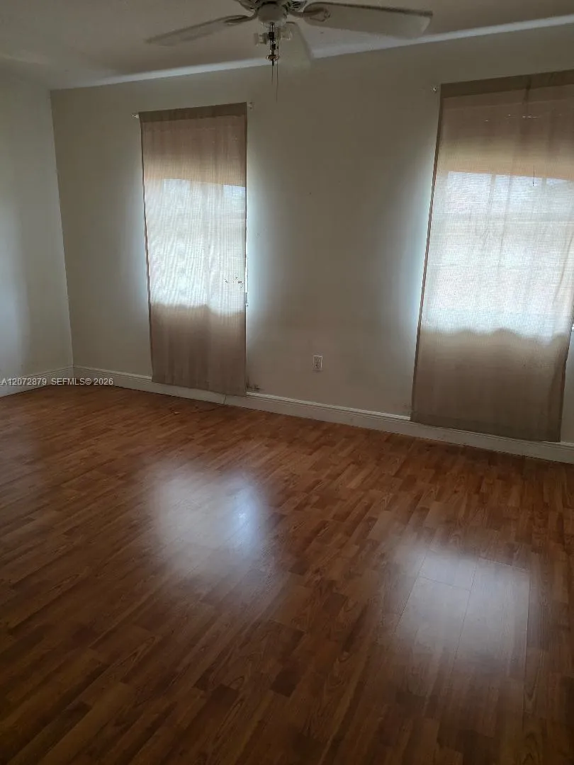 9872 Hammocks Blvd #105-51 Miami, FL 33196