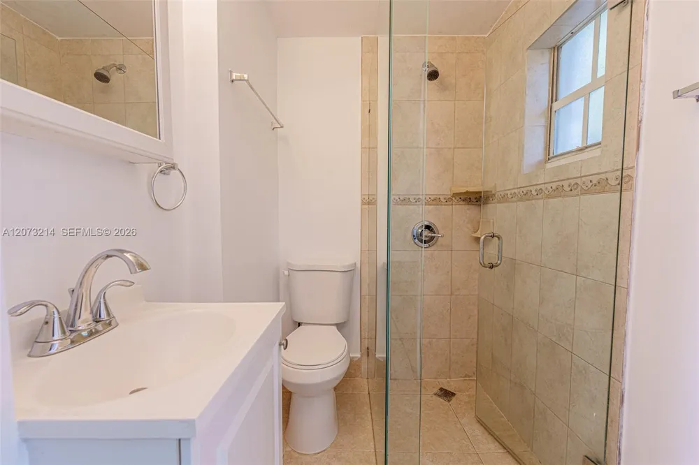 528 SW 21st Ave #A Miami, FL 33135