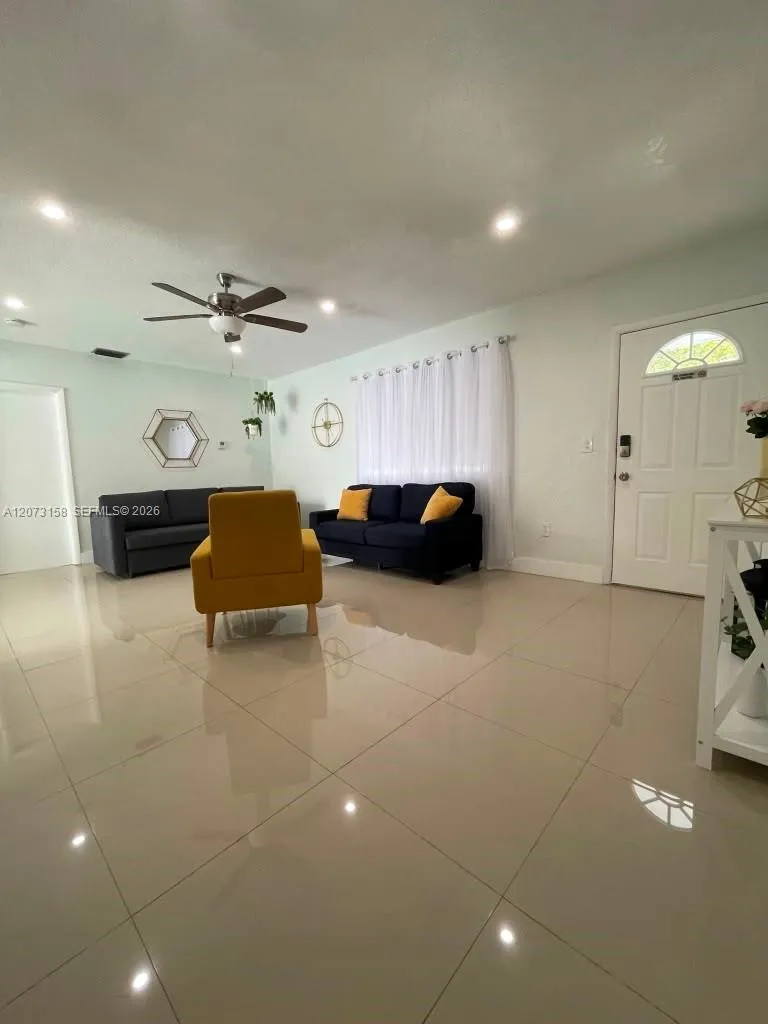 7904 Miramar Pkwy Miramar, FL 33023