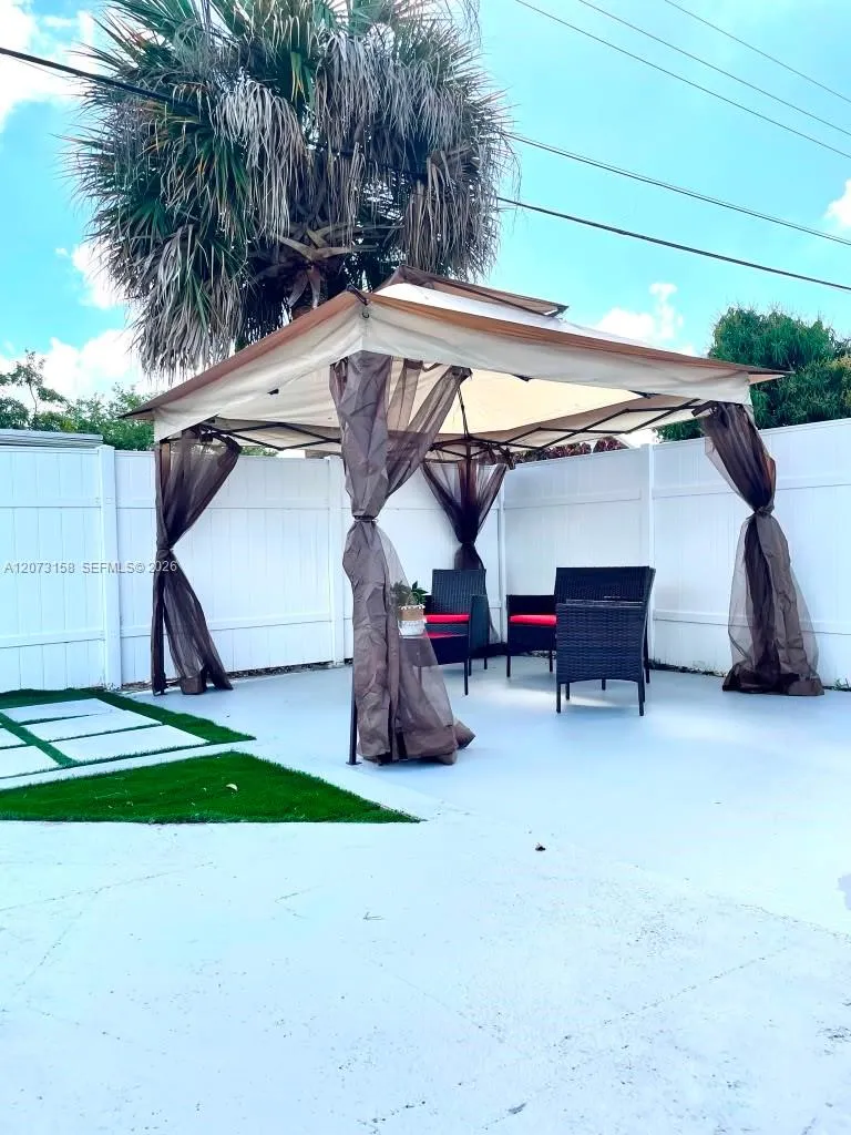 7904 Miramar Pkwy Miramar, FL 33023