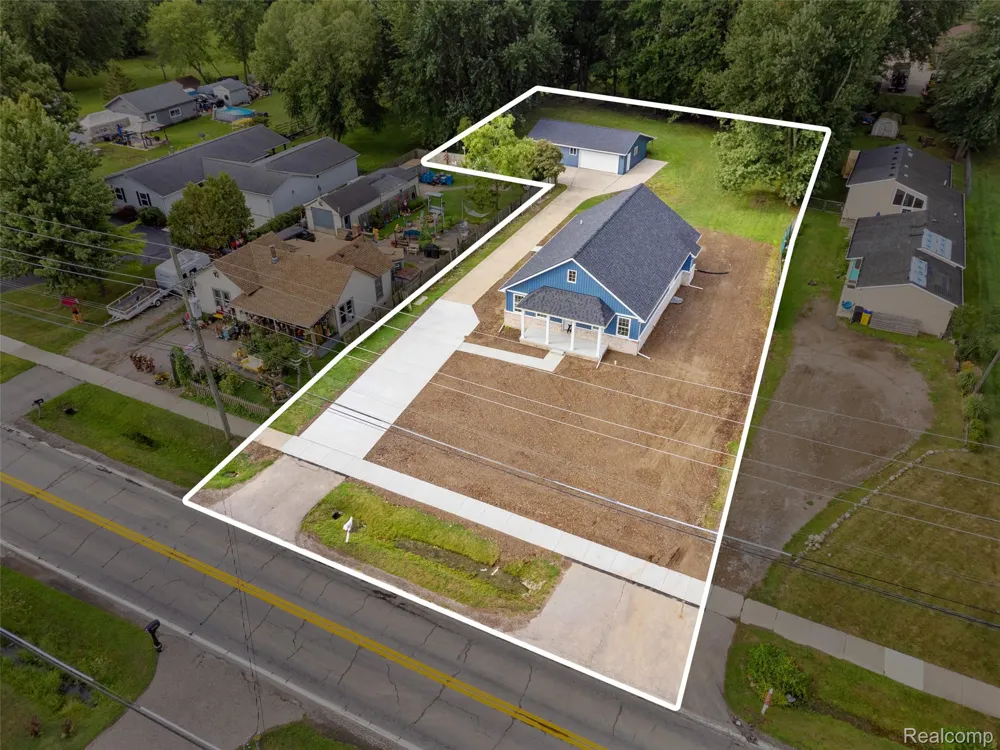 51707 Washington Street New Baltimore City, MI 48047