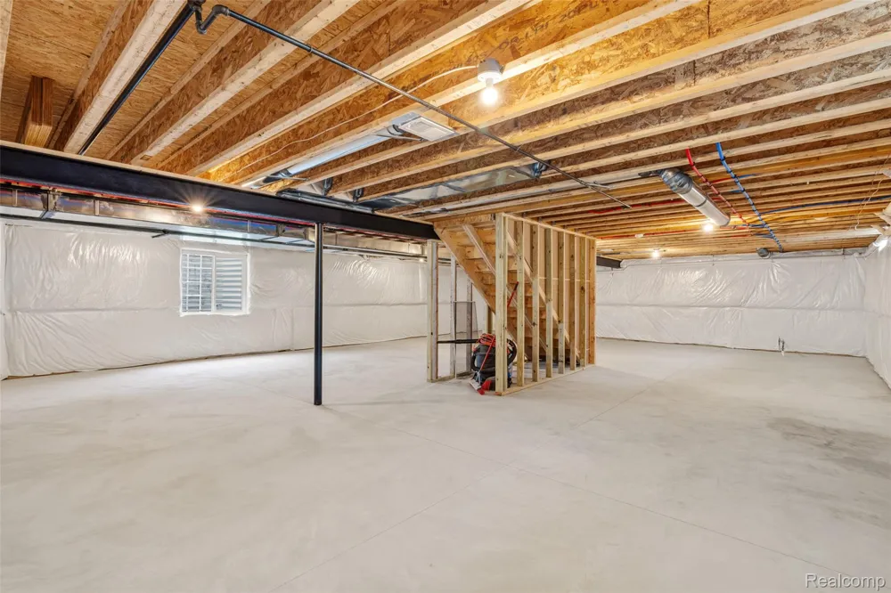 51707 Washington Street New Baltimore City, MI 48047