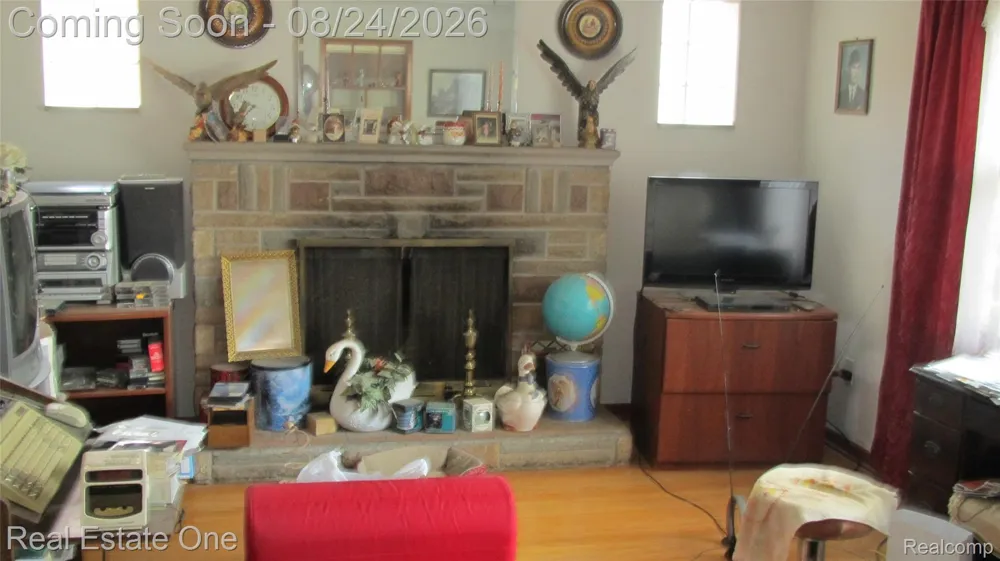 5037 Maple Street Dearborn City, MI 48126
