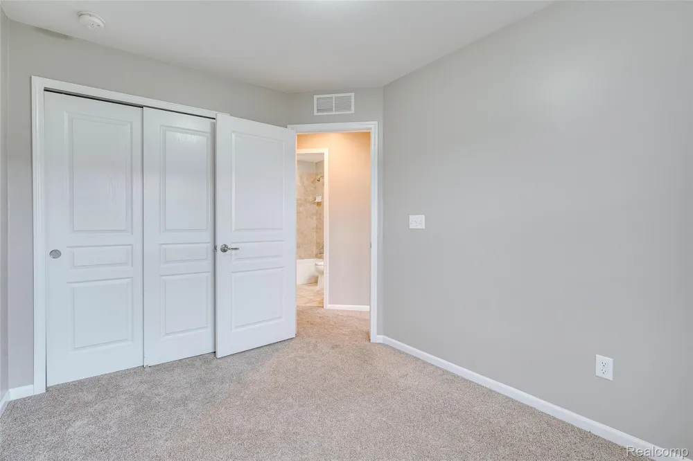 27974 Middleton Drive Novi City, MI 48377
