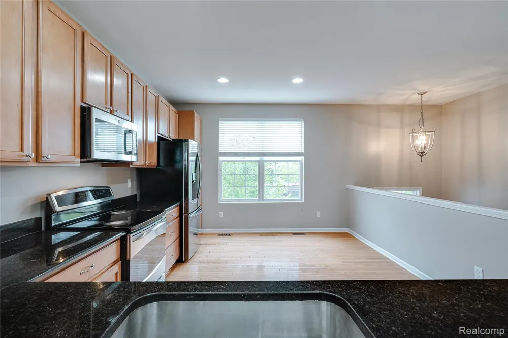 27974 Middleton Drive Novi City, MI 48377