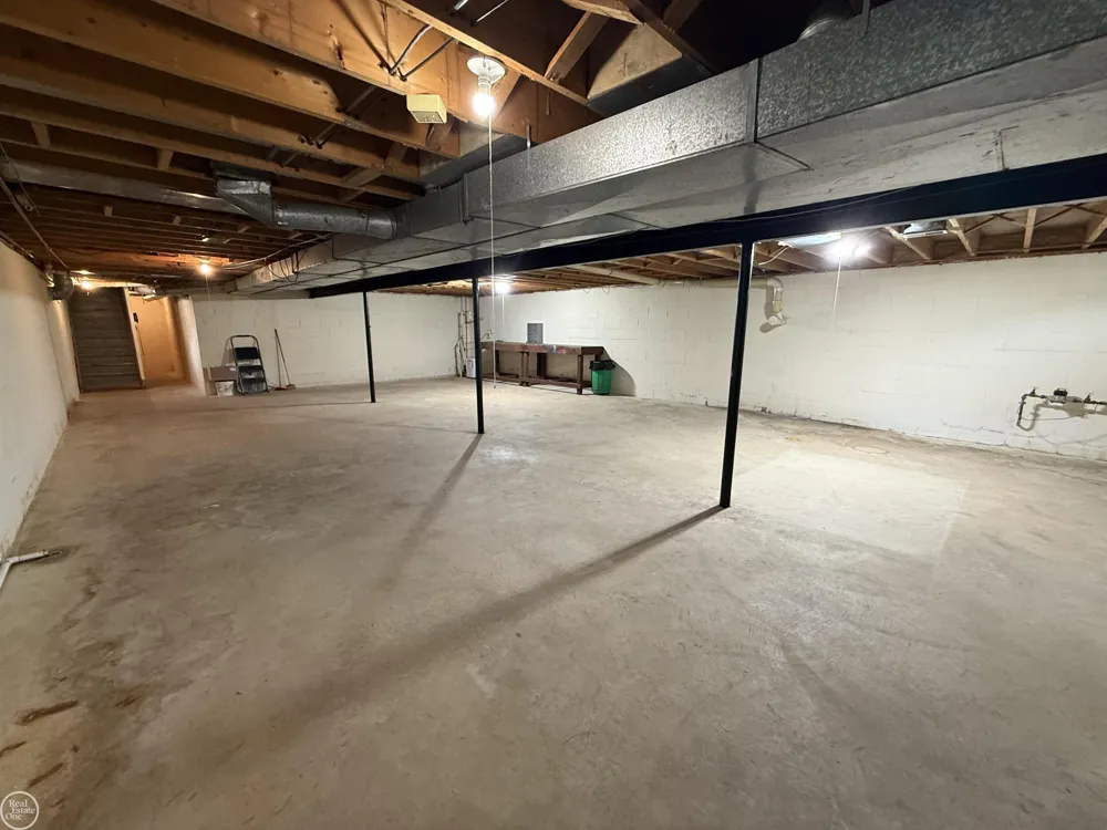 26250 South River Road Road Harrison Charter Township, MI 48045