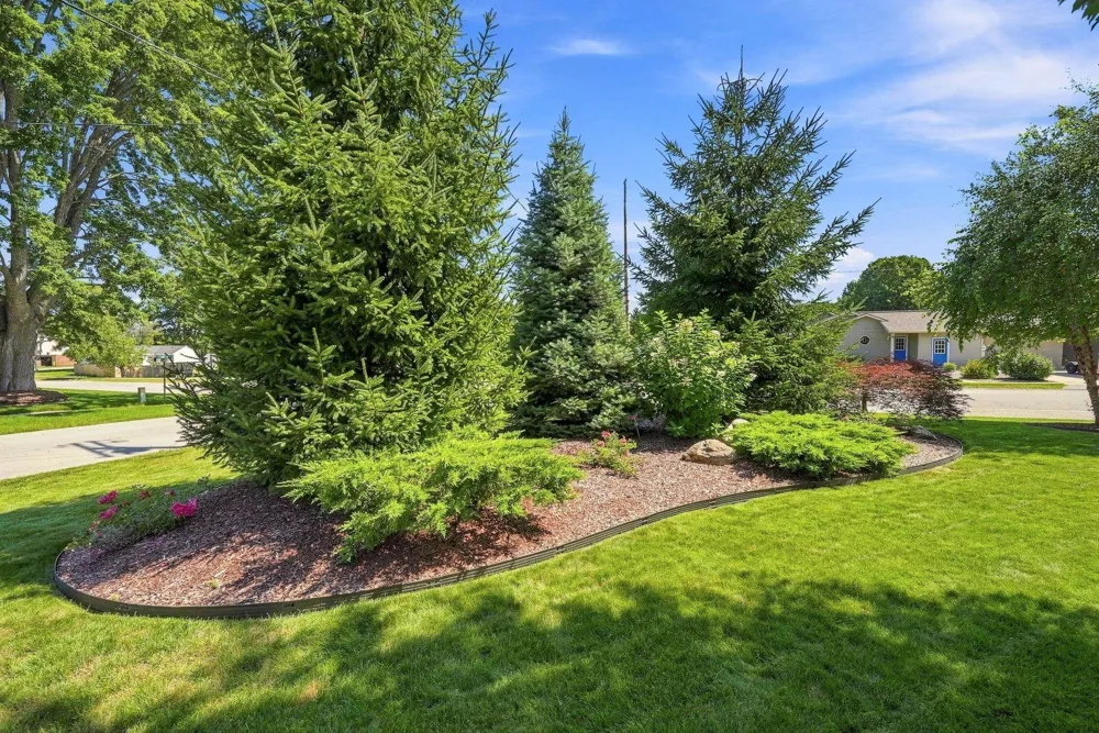 501 Franklin Street Paradise Township, MI 49649