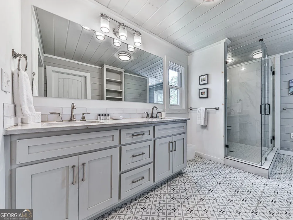 121 Cider House LN Blue Ridge, GA 30513