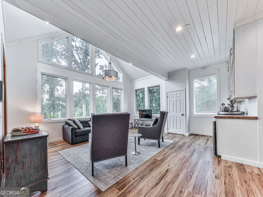 121 Cider House LN Blue Ridge, GA 30513