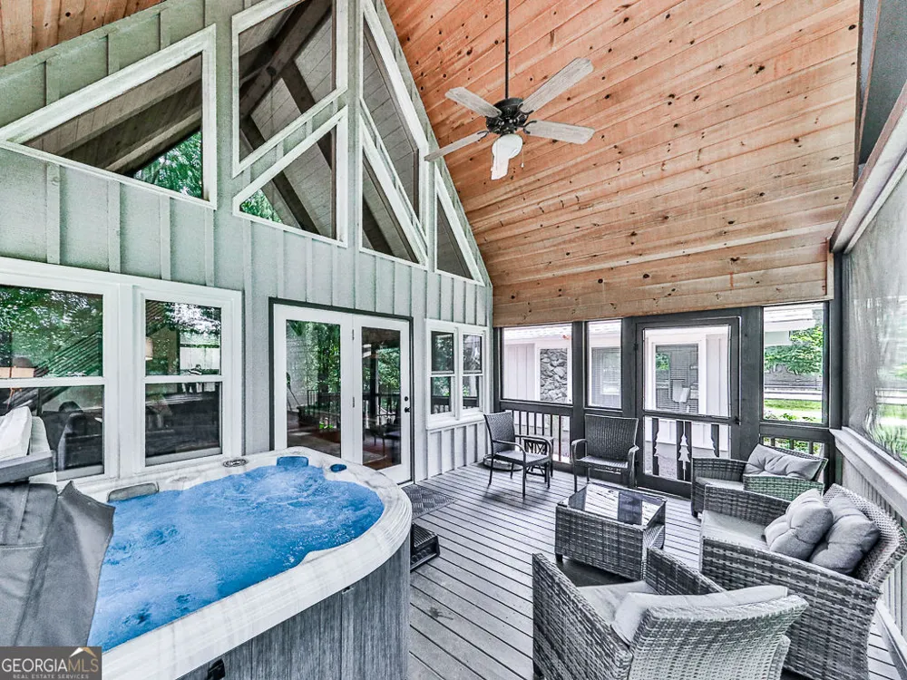 121 Cider House LN Blue Ridge, GA 30513