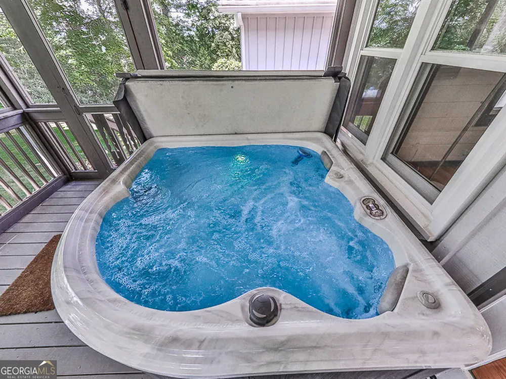 121 Cider House LN Blue Ridge, GA 30513