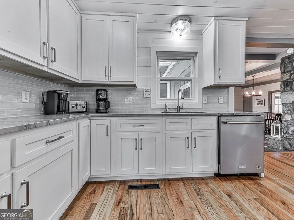 121 Cider House LN Blue Ridge, GA 30513
