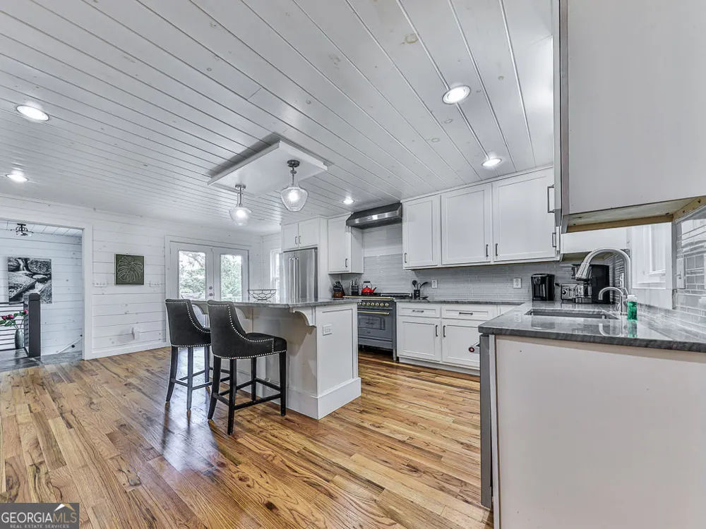 121 Cider House LN Blue Ridge, GA 30513