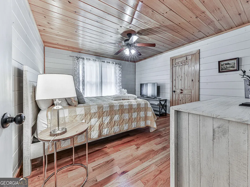 121 Cider House LN Blue Ridge, GA 30513