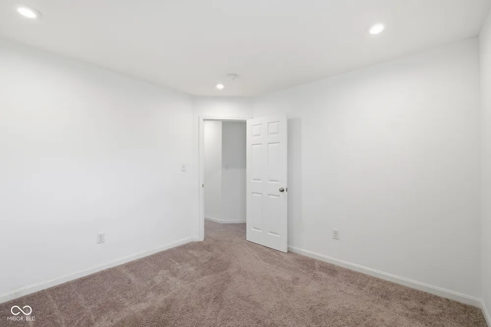 8145 Lupine Drive Plainfield, IN 46168
