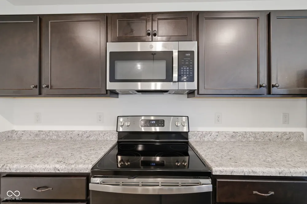 8145 Lupine Drive Plainfield, IN 46168