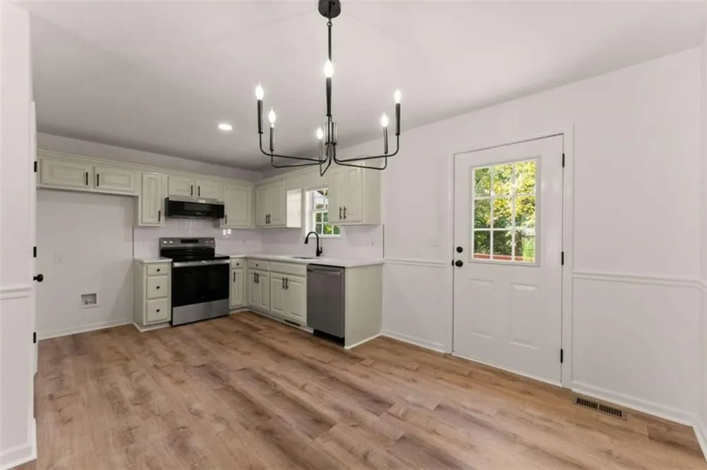 683 Ash Wood Lane Cleveland, GA 30528