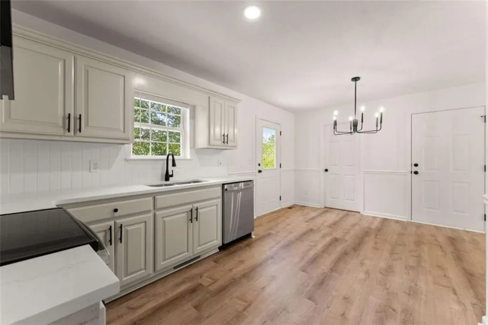 683 Ash Wood Lane Cleveland, GA 30528